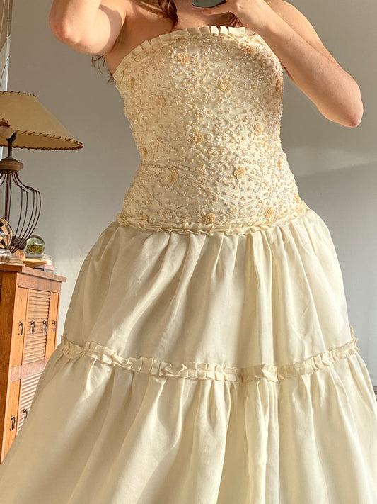 Vestido vintage de novia en seda con lentejuelas
