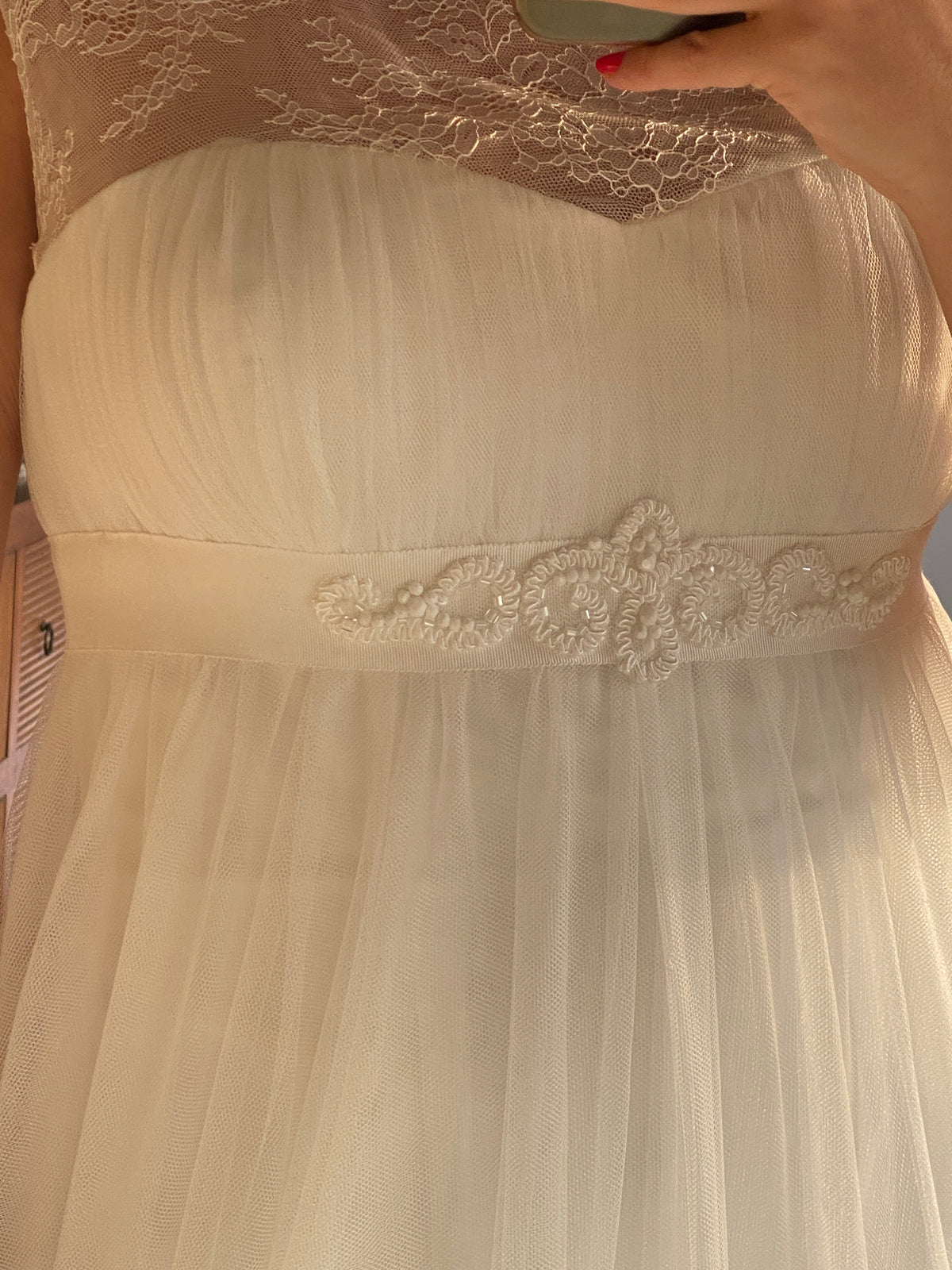 Vestido de novia corte imperio en tul y encaje