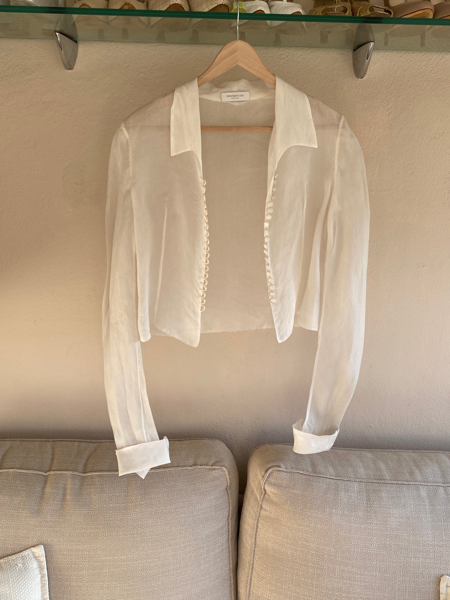 Chaqueta de organza con cuello camisero