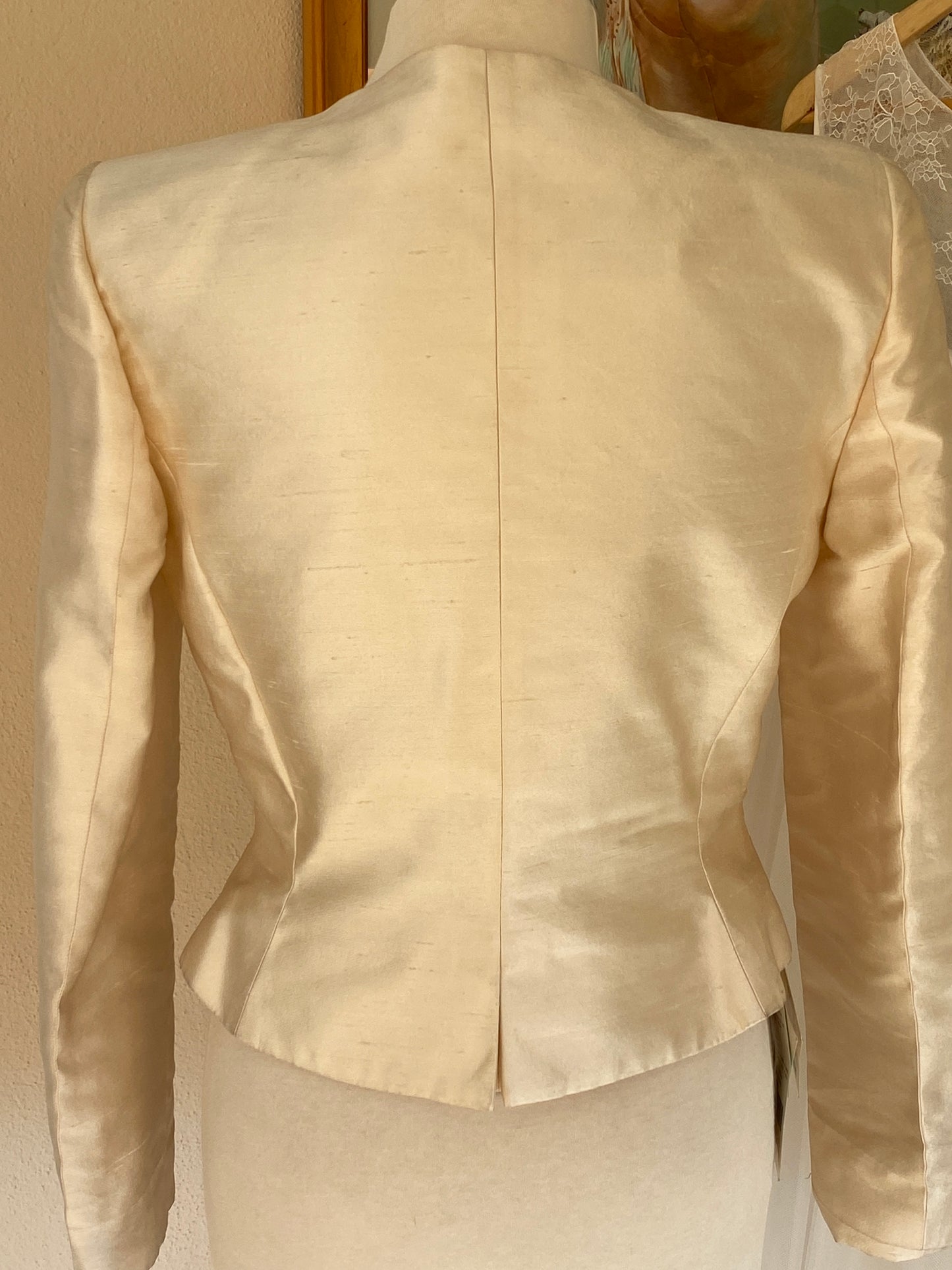 Chaqueta vintage en mikado de seda