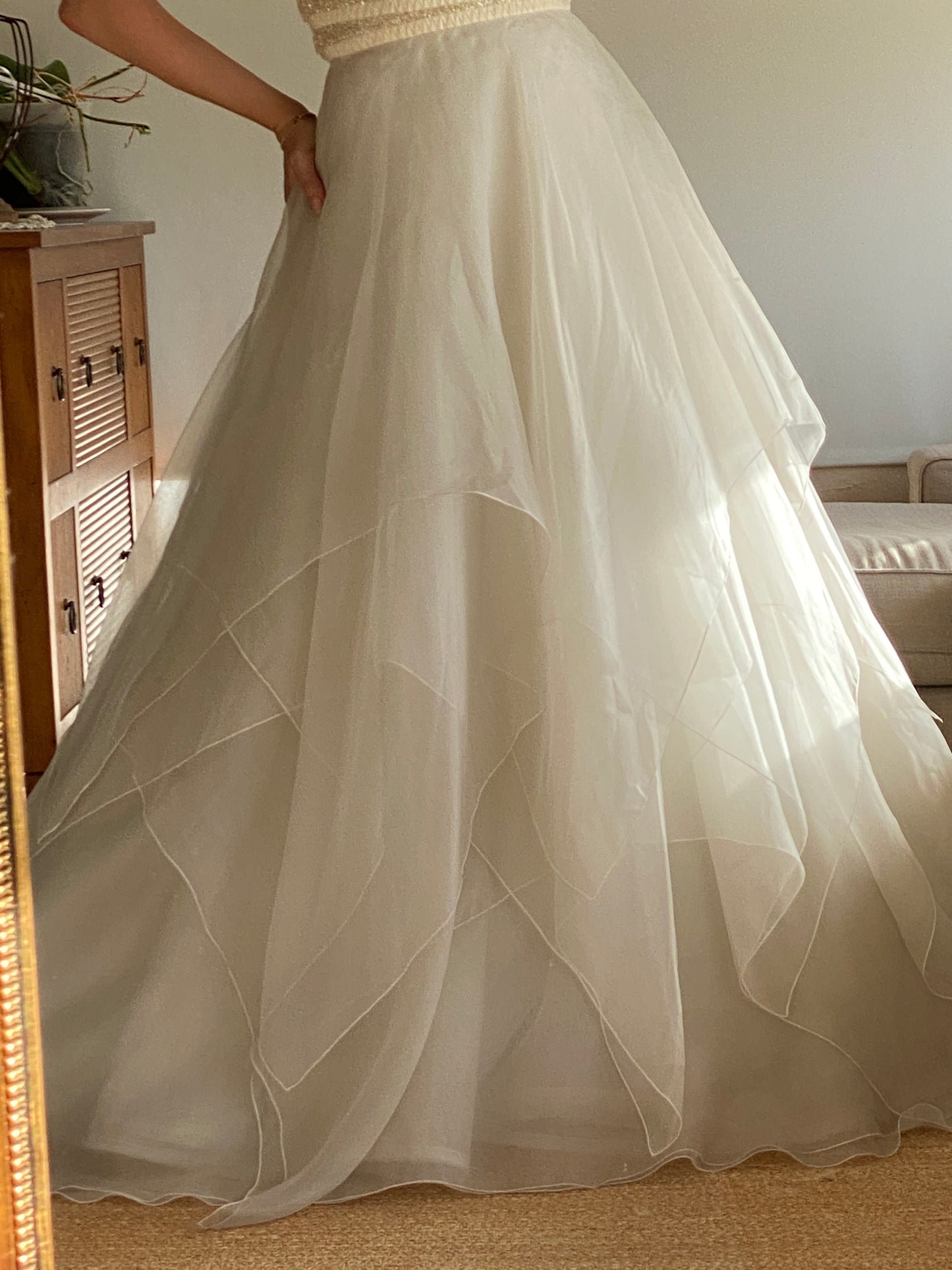 Vestido de novia de organza de seda con cristales Swarovski