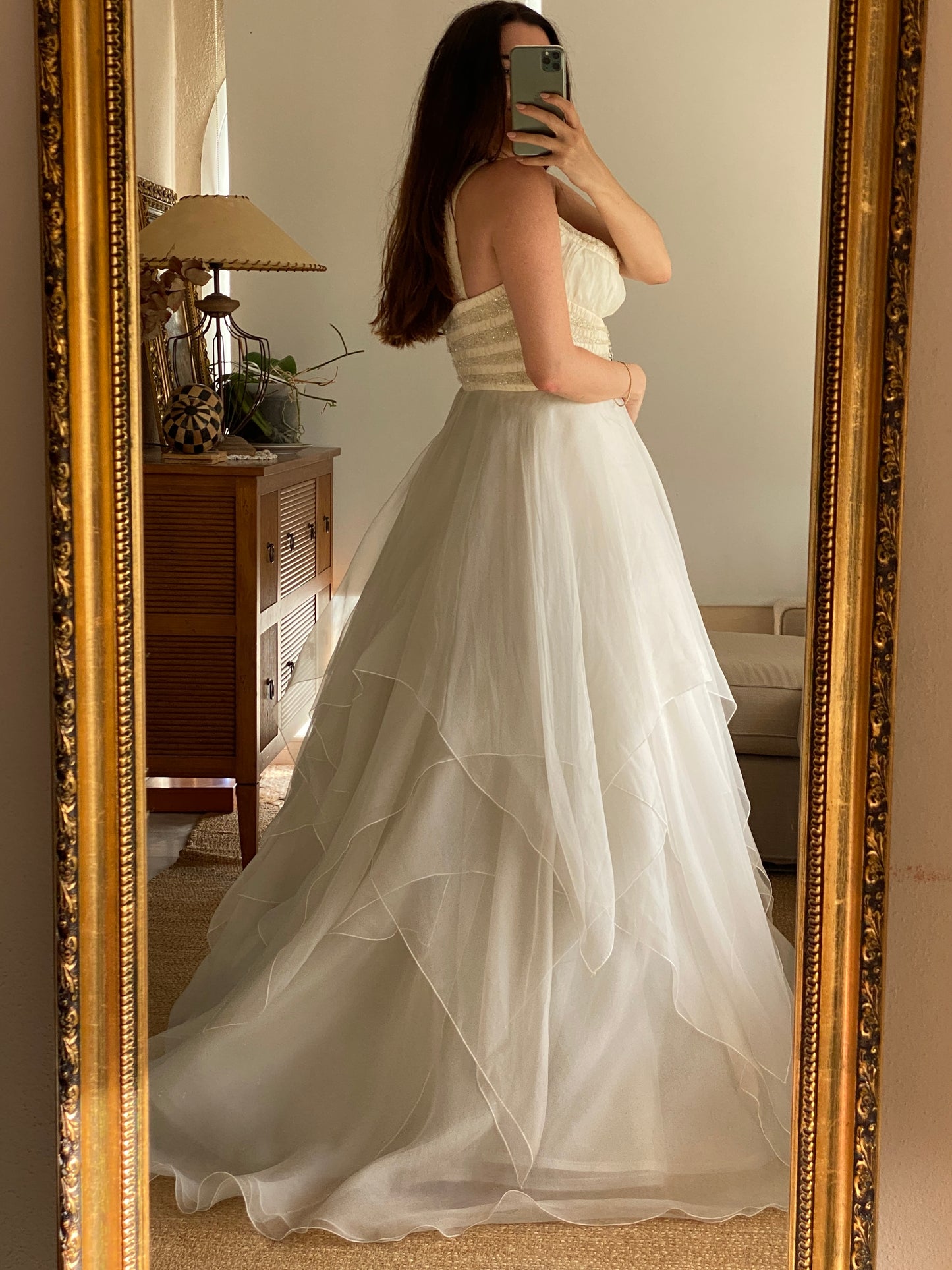 Vestido de novia de organza de seda con cristales Swarovski