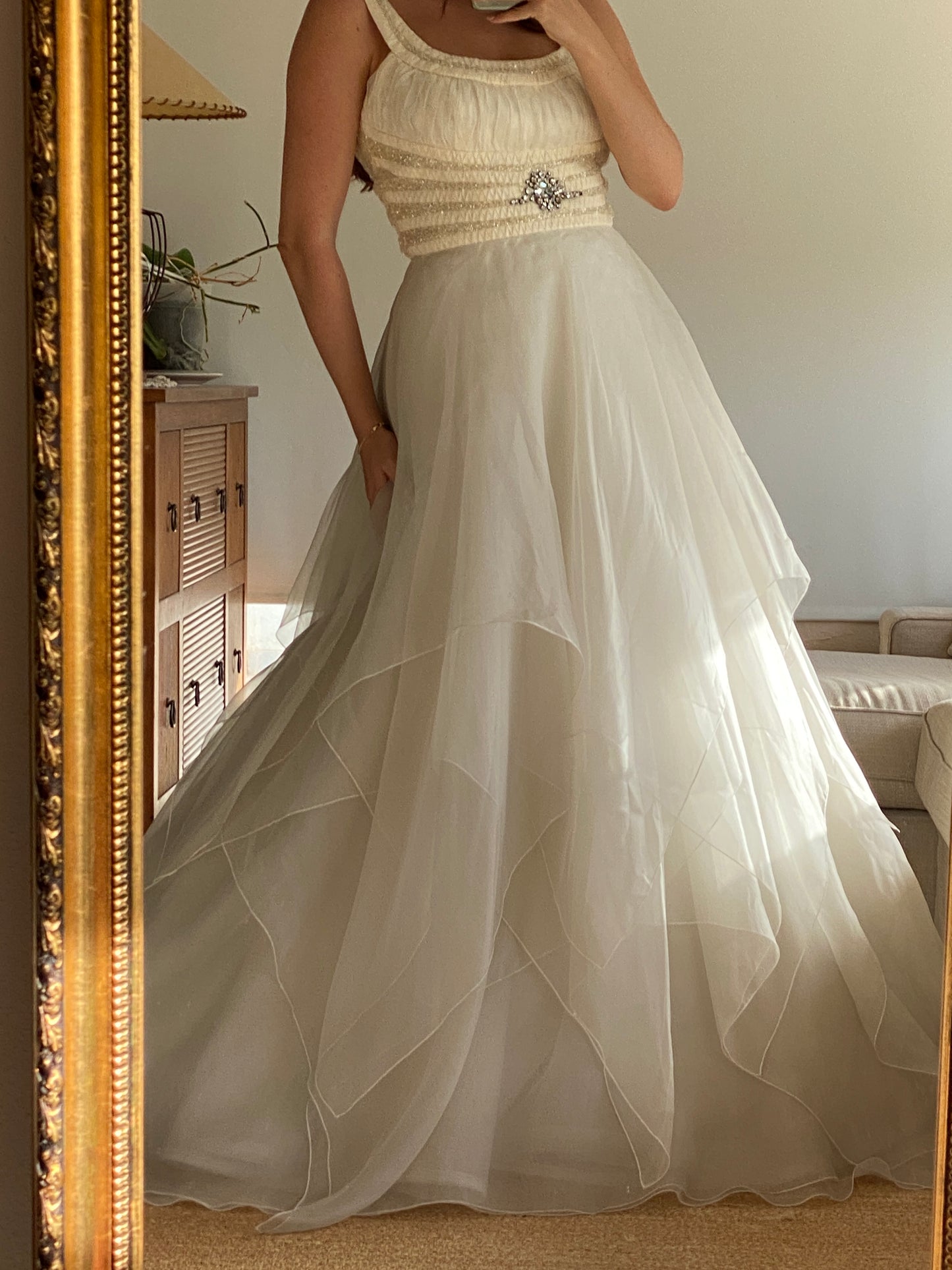 Vestido de novia de organza de seda con cristales Swarovski