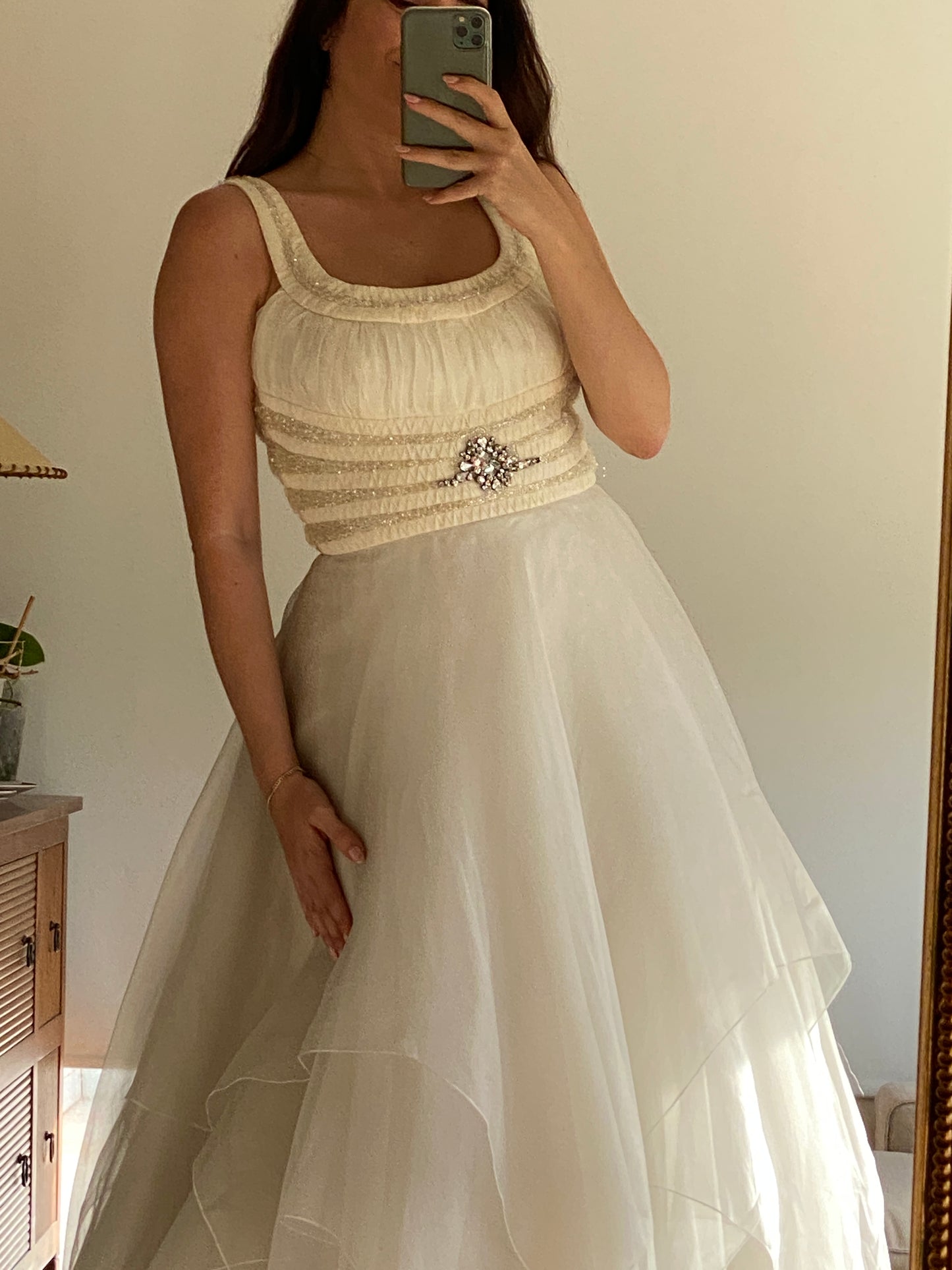 Vestido de novia de organza de seda con cristales Swarovski