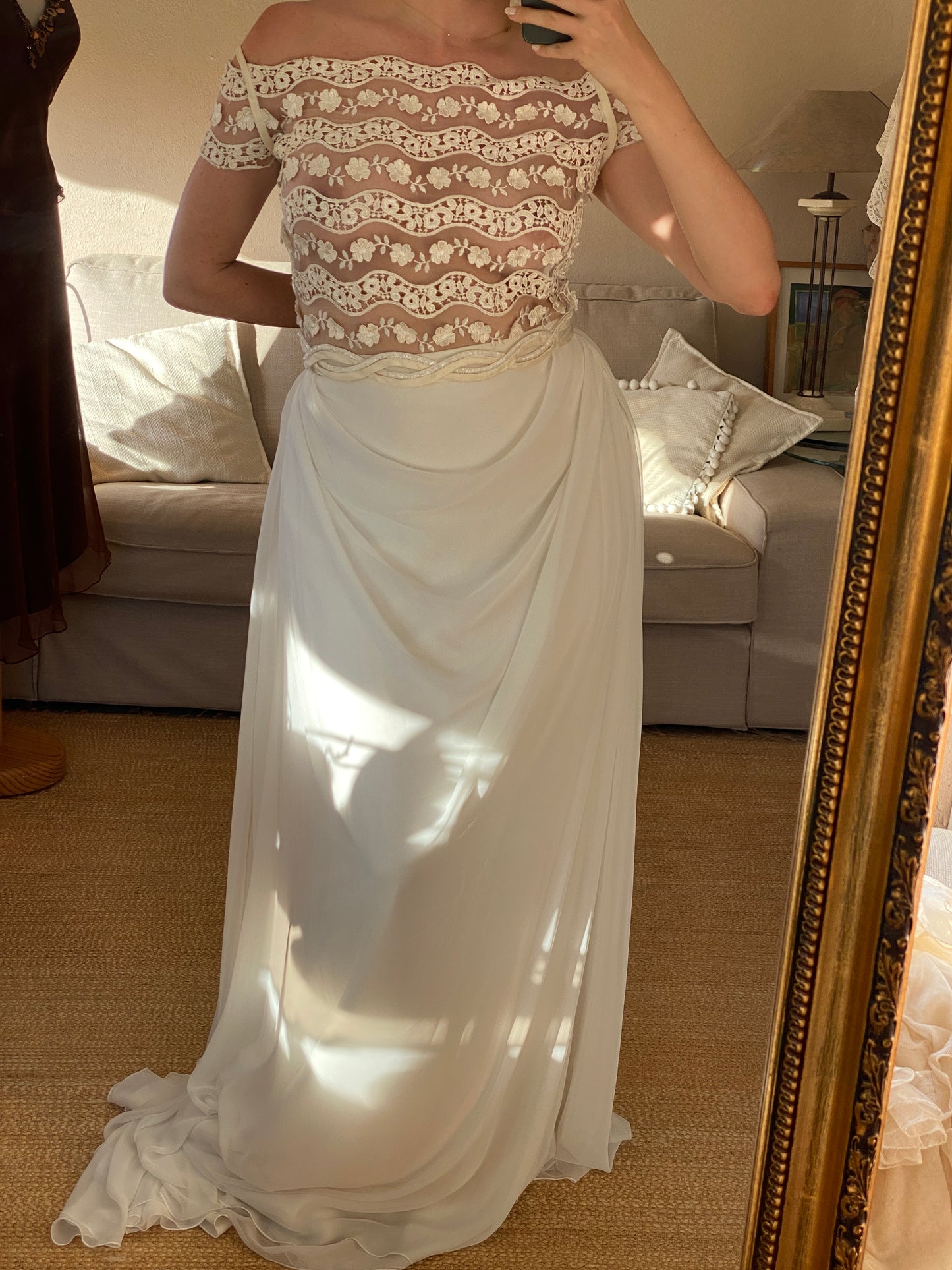 Top de encaje floral para novia
