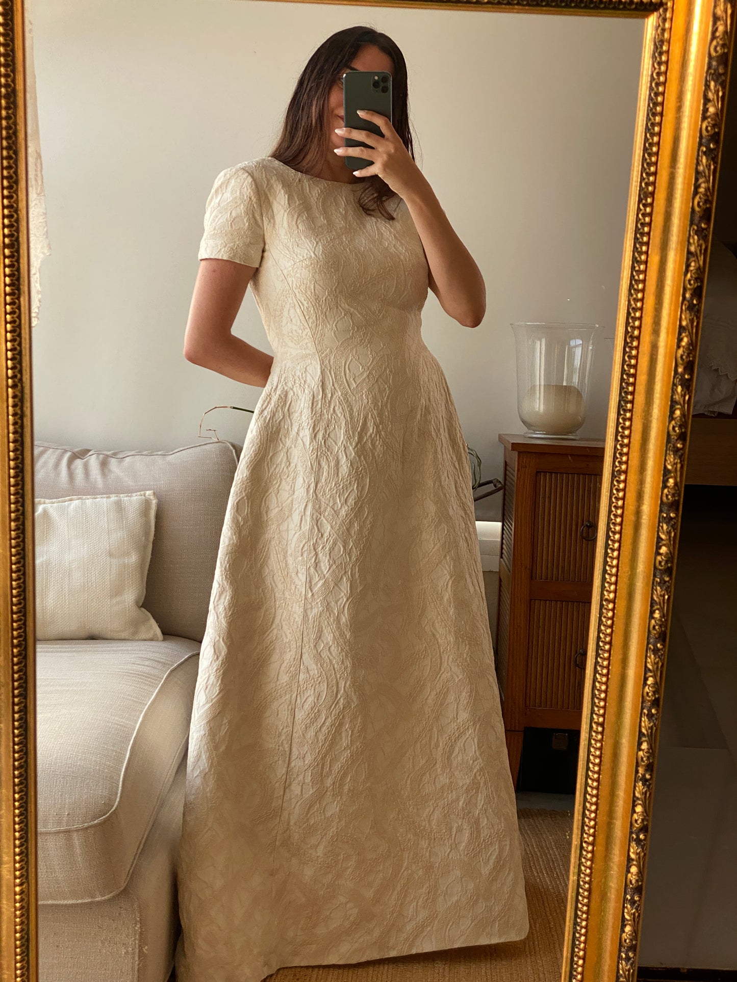 Vestido de novia vintage en seda brocada