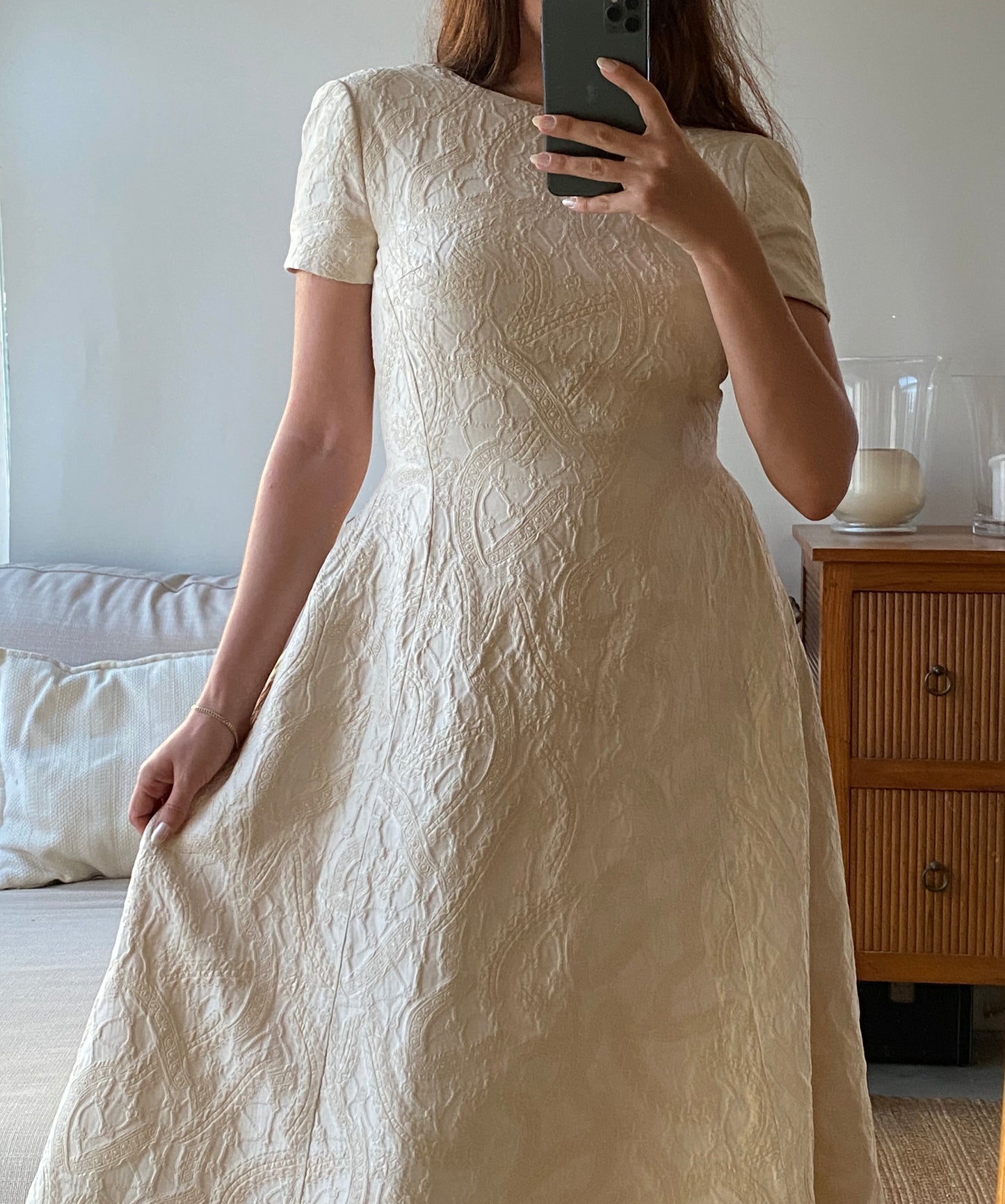 Vestido de novia vintage en seda brocada