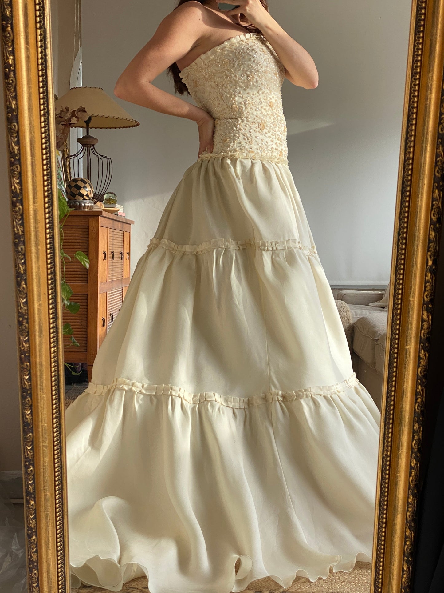 Vestido vintage de novia en seda con lentejuelas